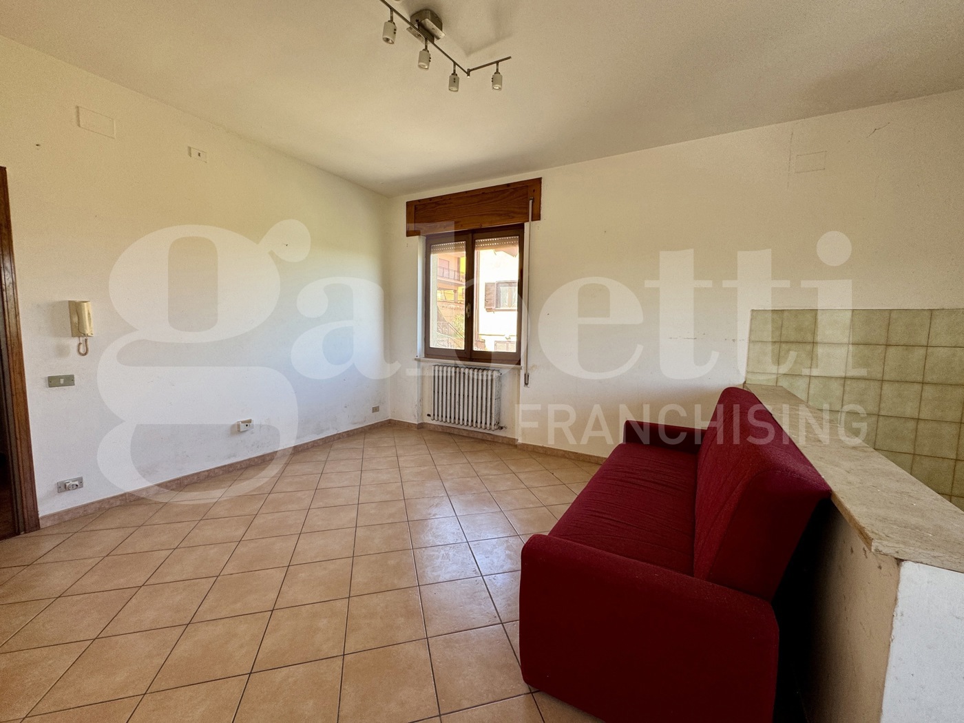 Quadrilocale con giardino a Orte