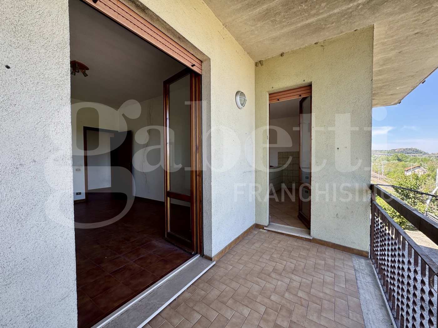 Quadrilocale con giardino a Orte