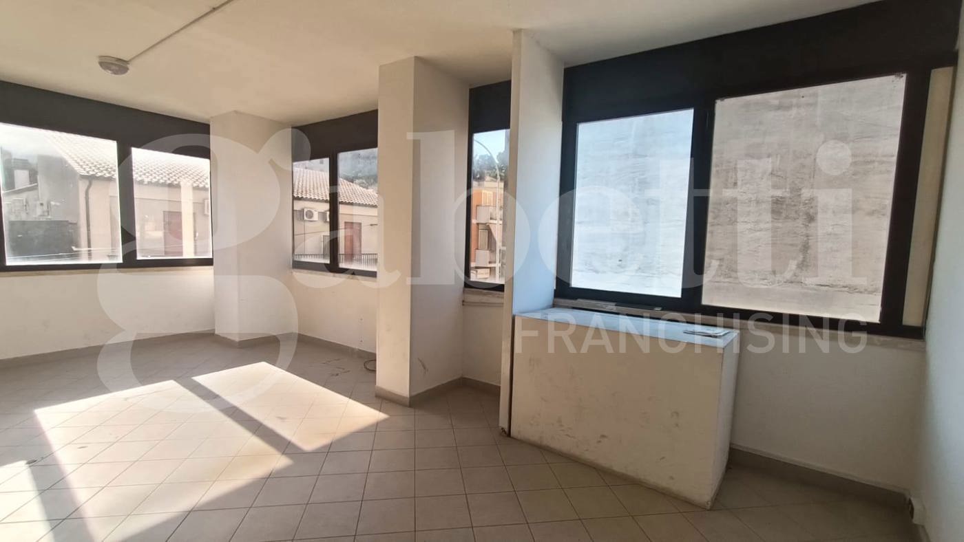 Ufficio in affitto a Orte