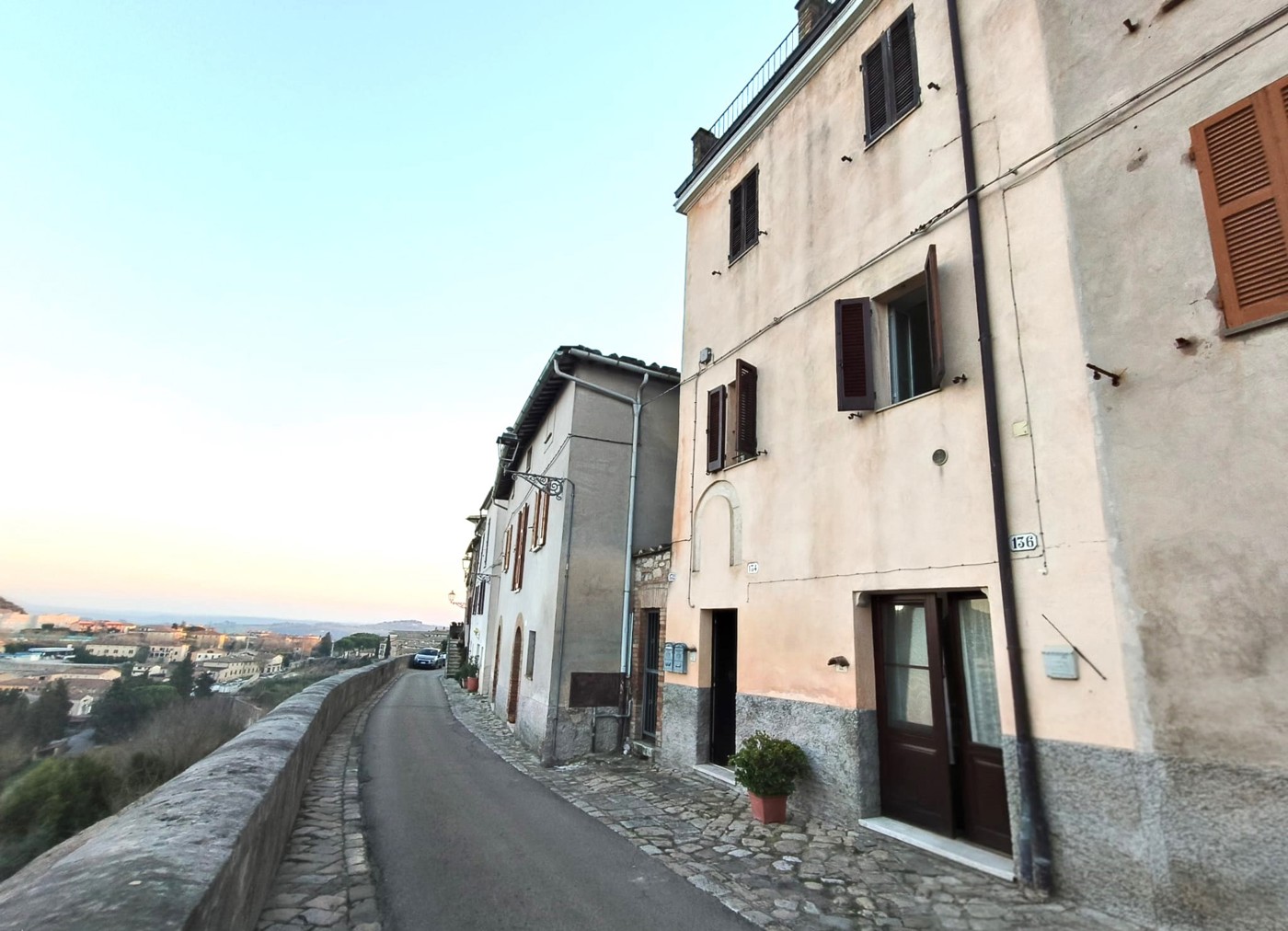 Bilocale arredato in affitto a Amelia