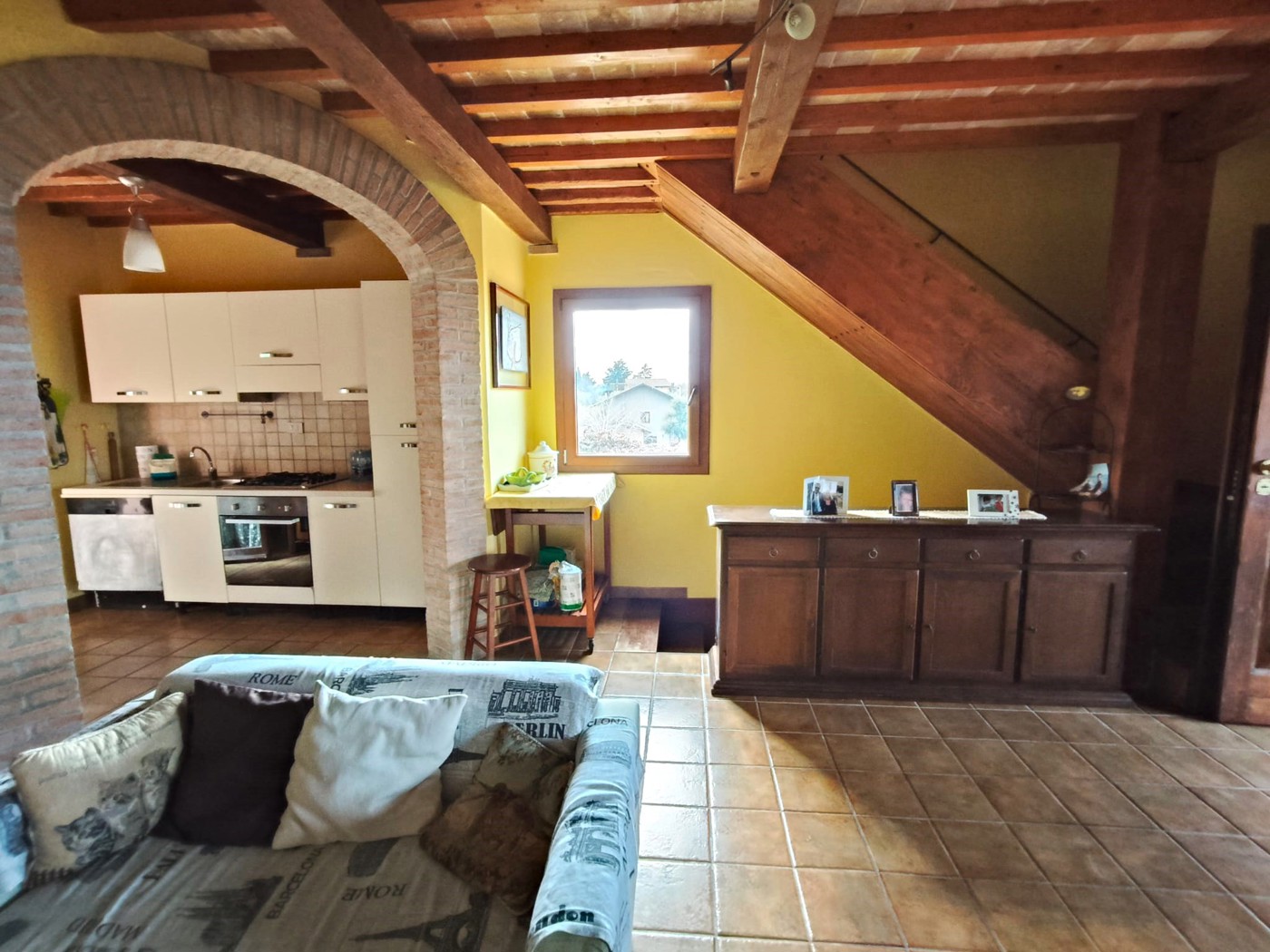 Villa con giardino a Guardea