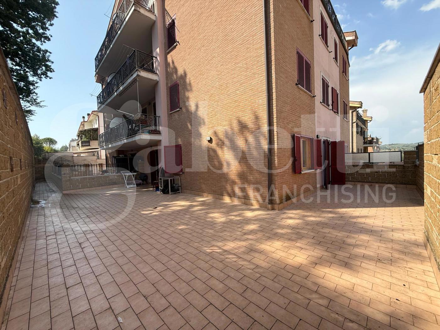 Quadrilocale in vendita a Orte
