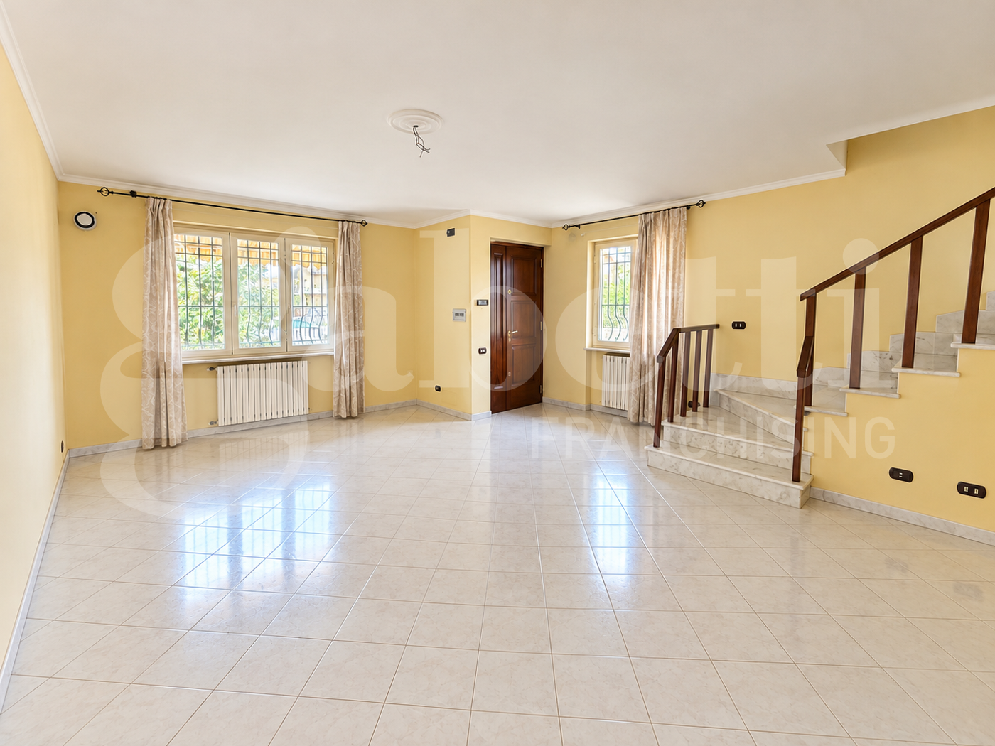 Villa Bifamiliare in vendita a Giove