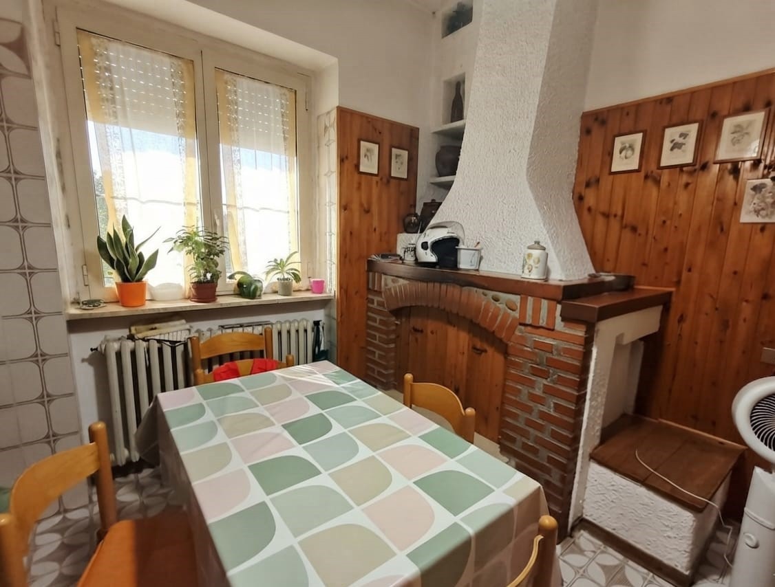 Villa Bifamiliare con giardino a Amelia