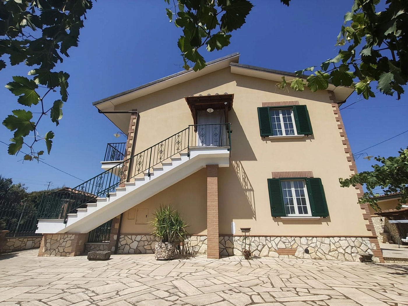Casa indipendente ristrutturata a Orte