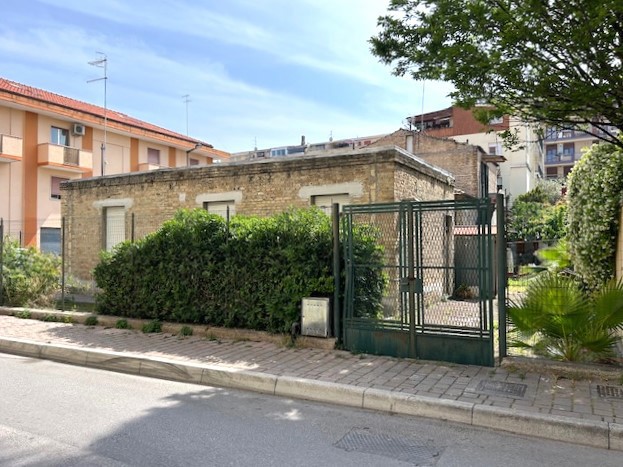 Casa indipendente con giardino a Pescara