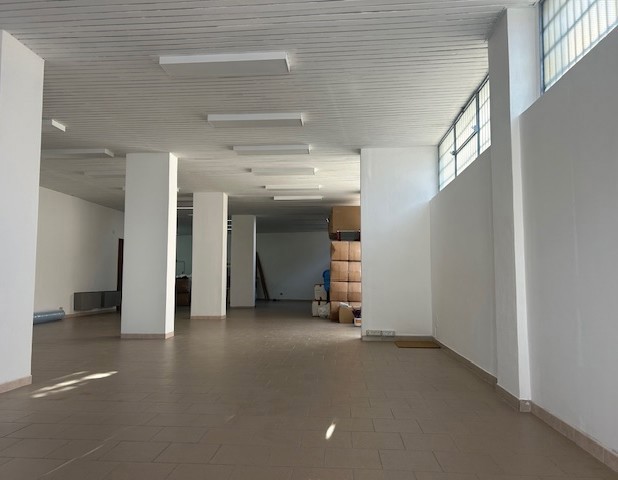 Negozio in vendita a Pescara