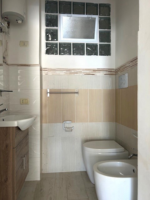 Magazzino in vendita a Pescara