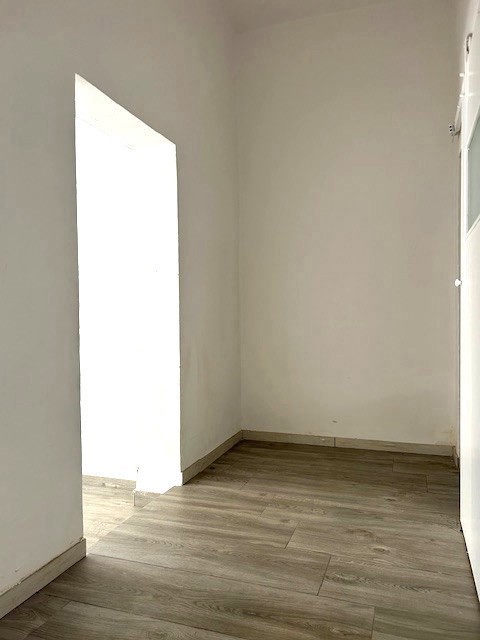 Magazzino in vendita a Pescara