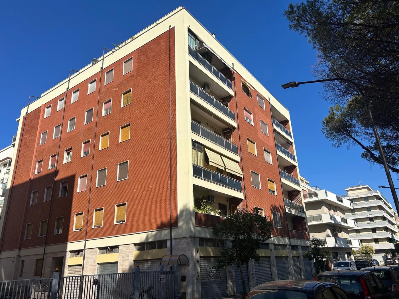Quadrilocale in vendita a Pescara