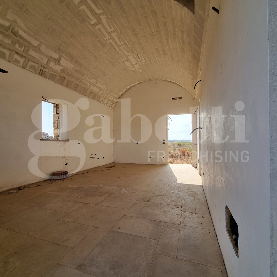 Rustico con giardino a Ugento