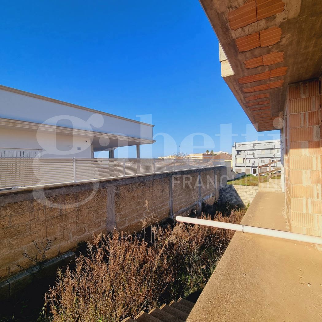 Villa Bifamiliare da ristrutturare a Casarano