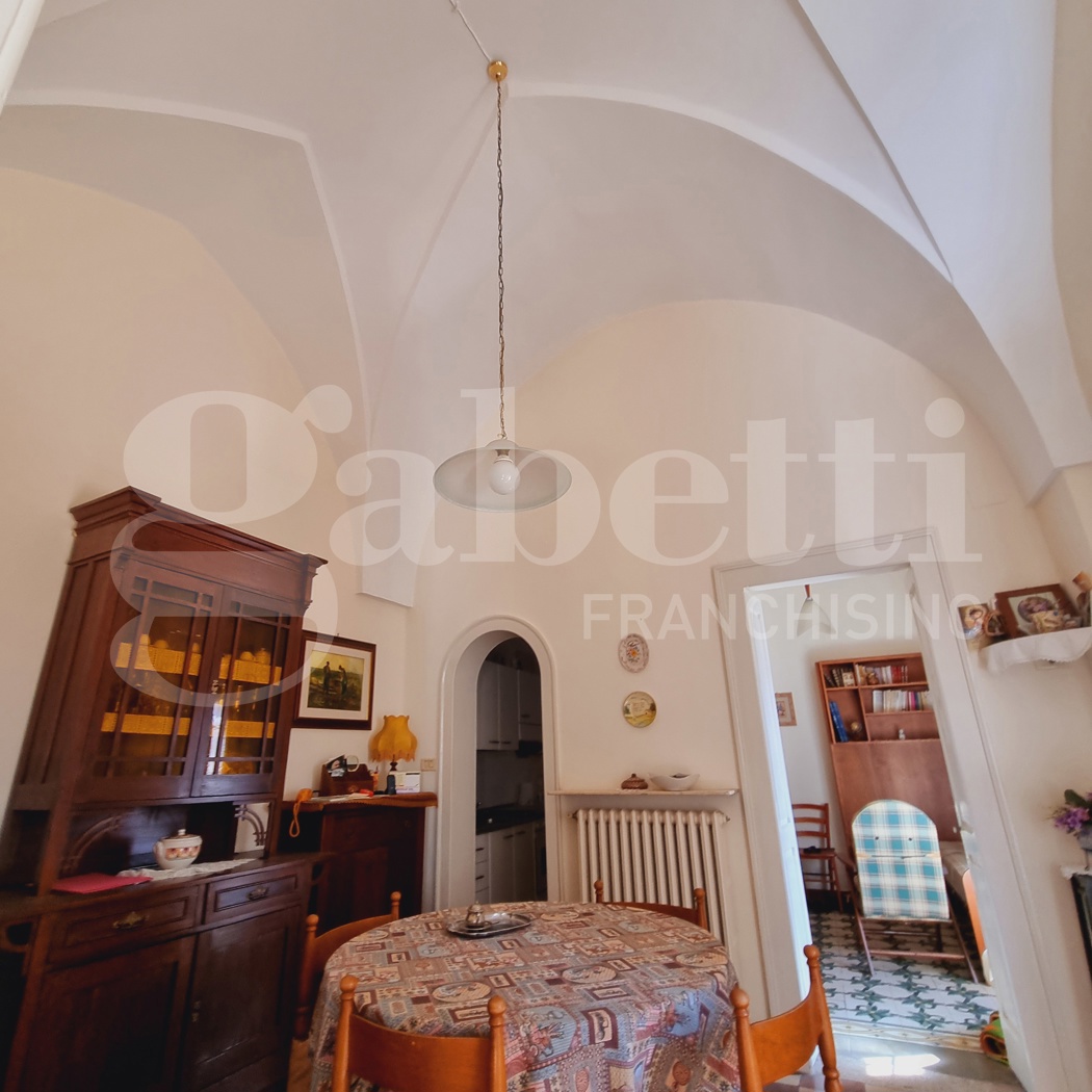 Casa indipendente da ristrutturare a Taurisano