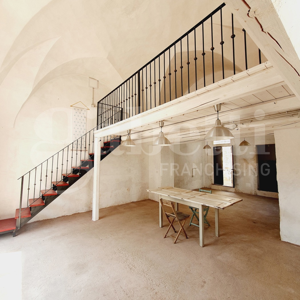 Casa indipendente ristrutturata a Alliste