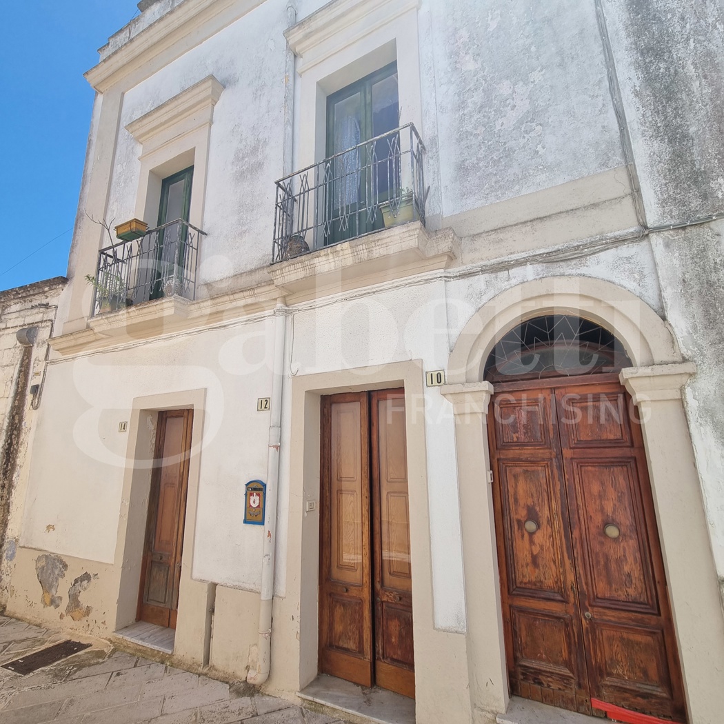 Stabile/Palazzo in vendita a Presicce-Acquarica