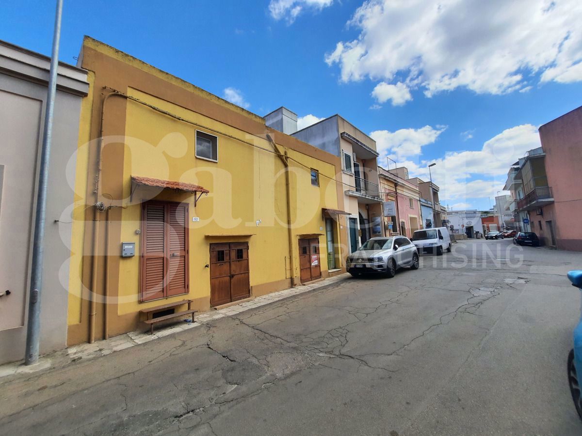Casa indipendente con giardino a Taurisano