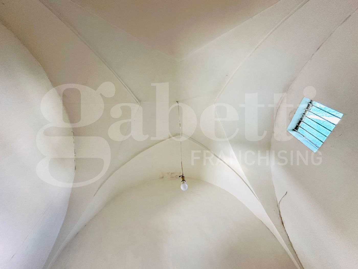 Casa indipendente con giardino a Alliste