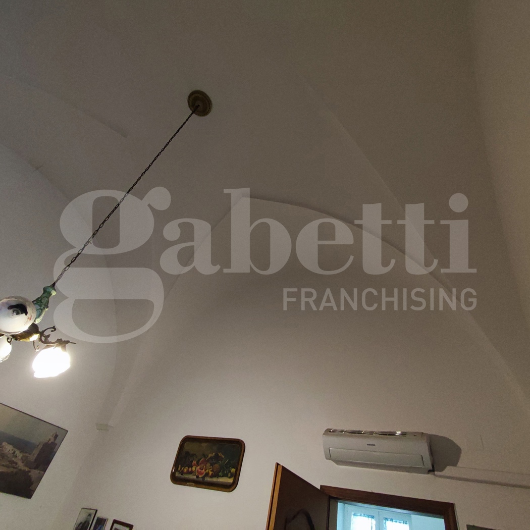 Casa indipendente con giardino a Ugento