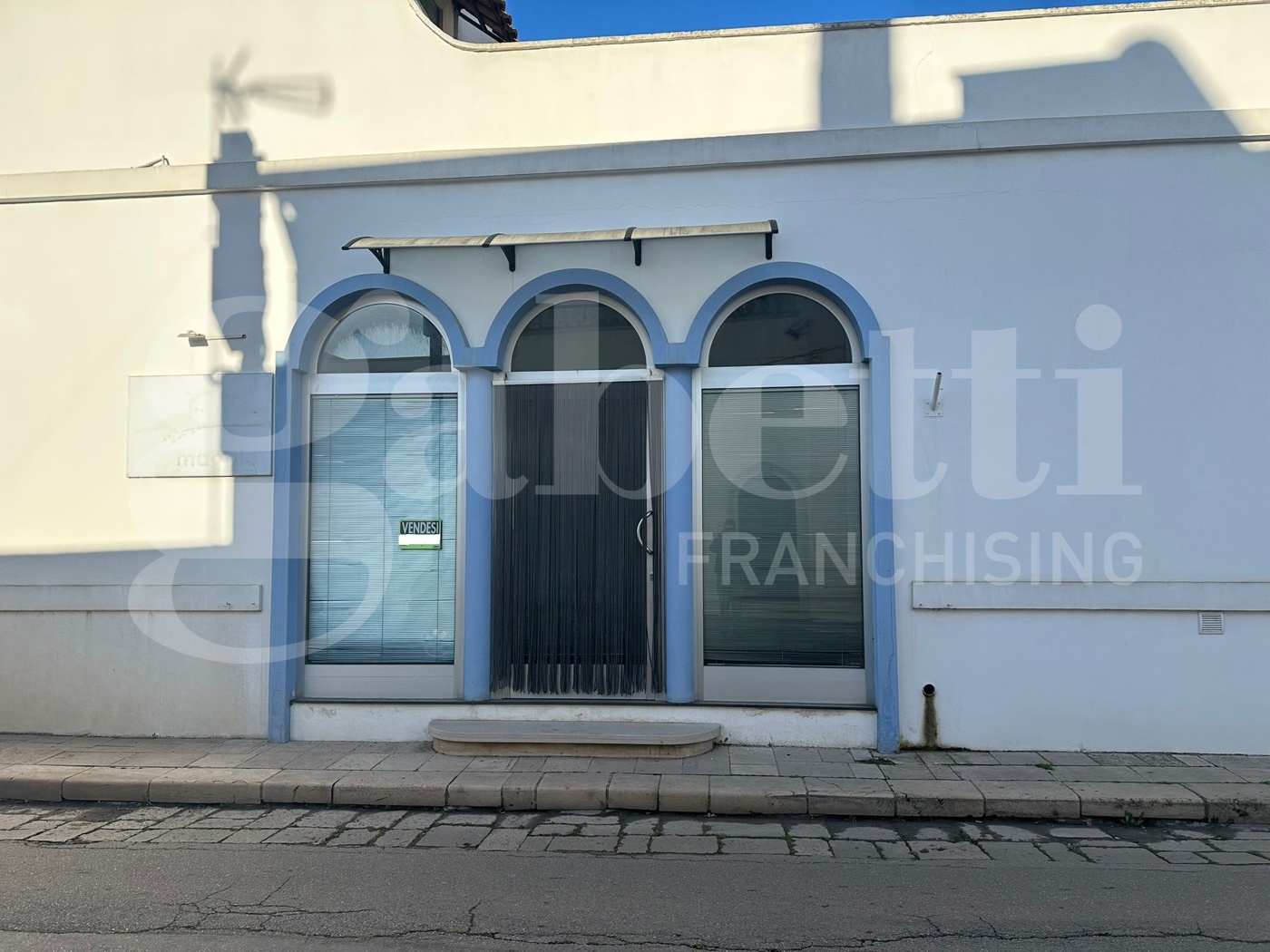 Negozio in vendita a Alliste