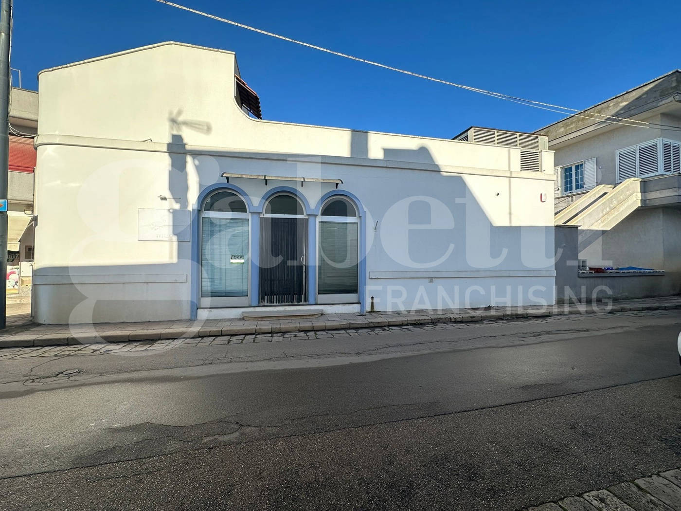 Negozio in vendita a Alliste