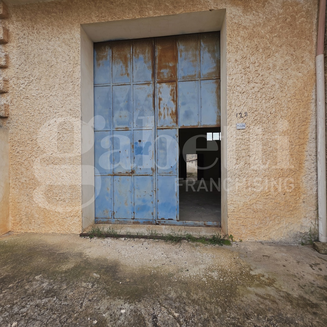 Laboratorio in vendita a Ugento