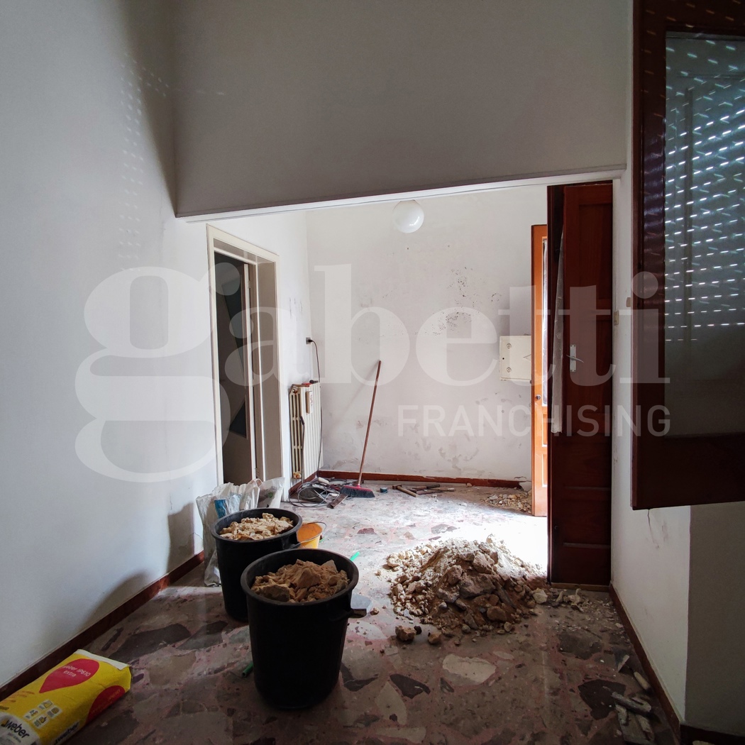 Casa indipendente da ristrutturare a Melissano