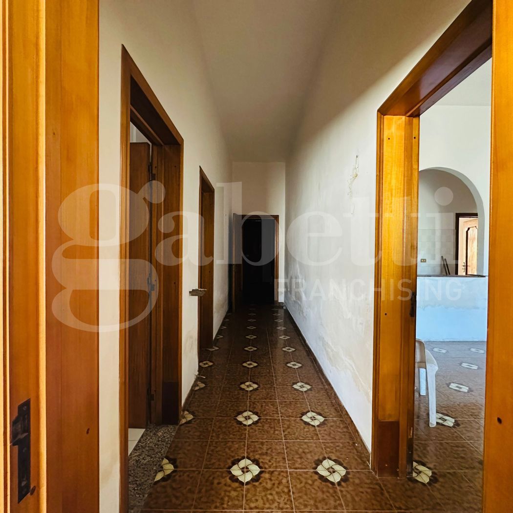 Casa indipendente con giardino a Melissano