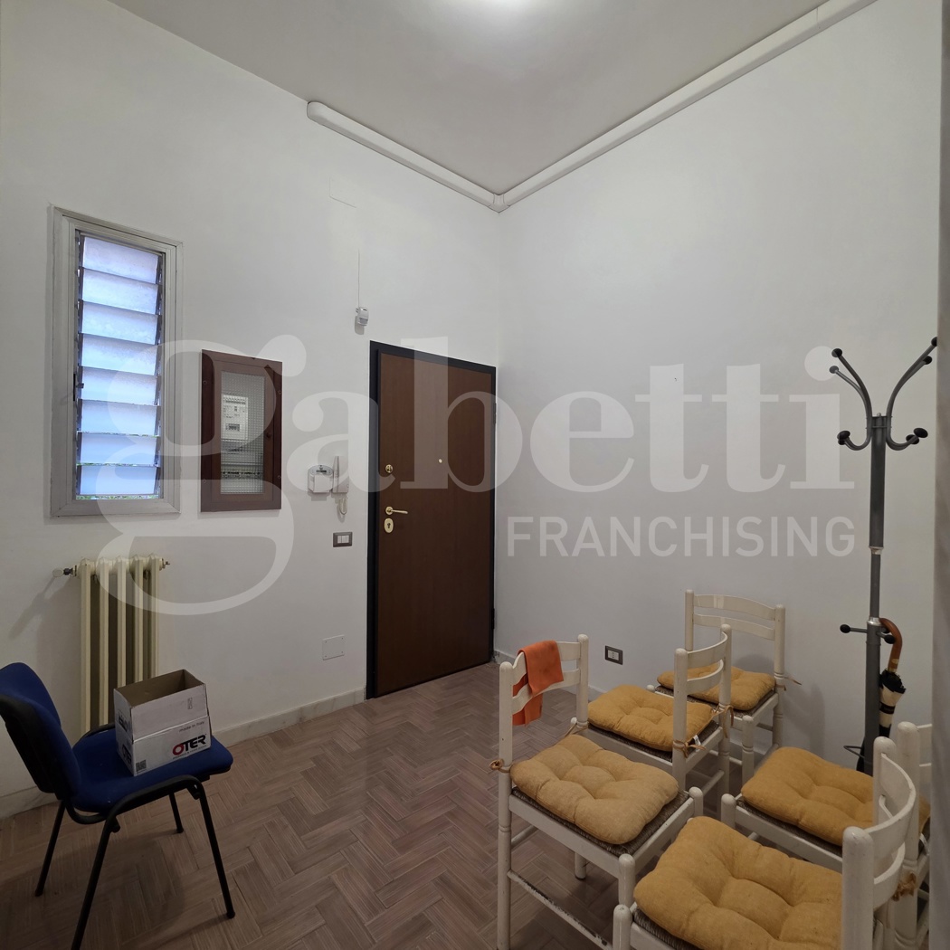 Ufficio in affitto a Casarano