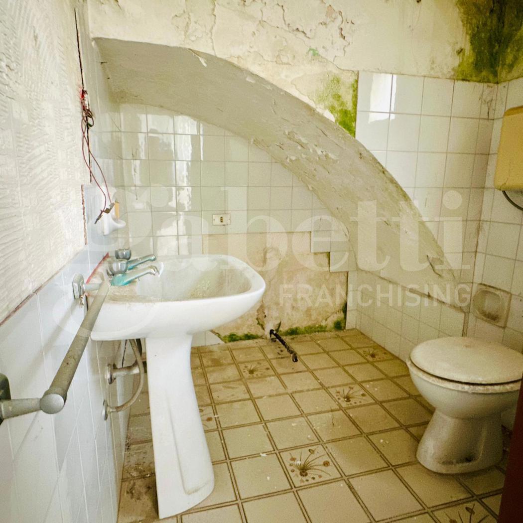 Casa indipendente da ristrutturare a Racale
