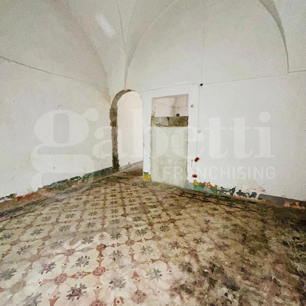 Casa indipendente da ristrutturare a Racale