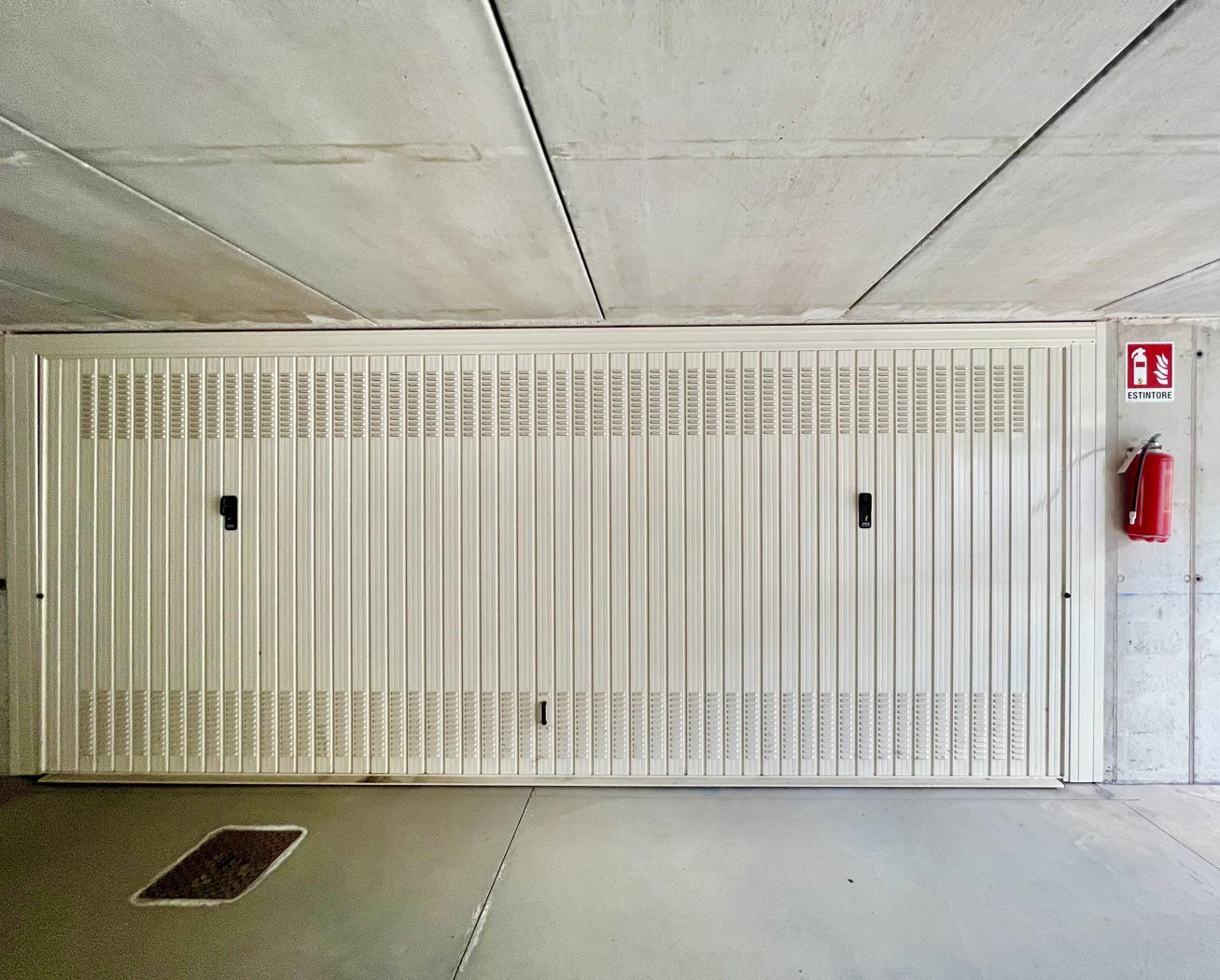 Box/Garage 40mq in vendita a Mozzate