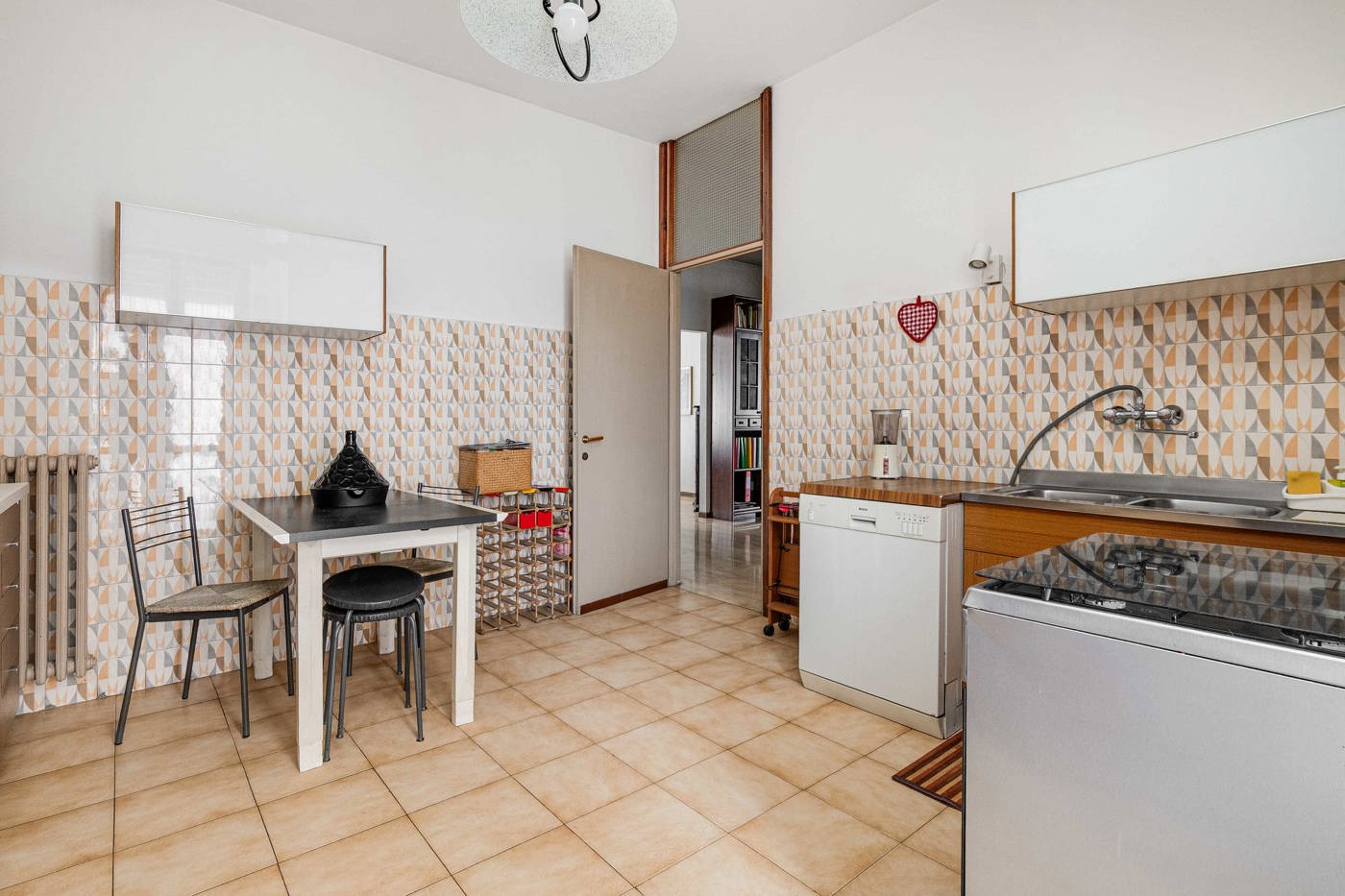 Quadrilocale con box a Saronno