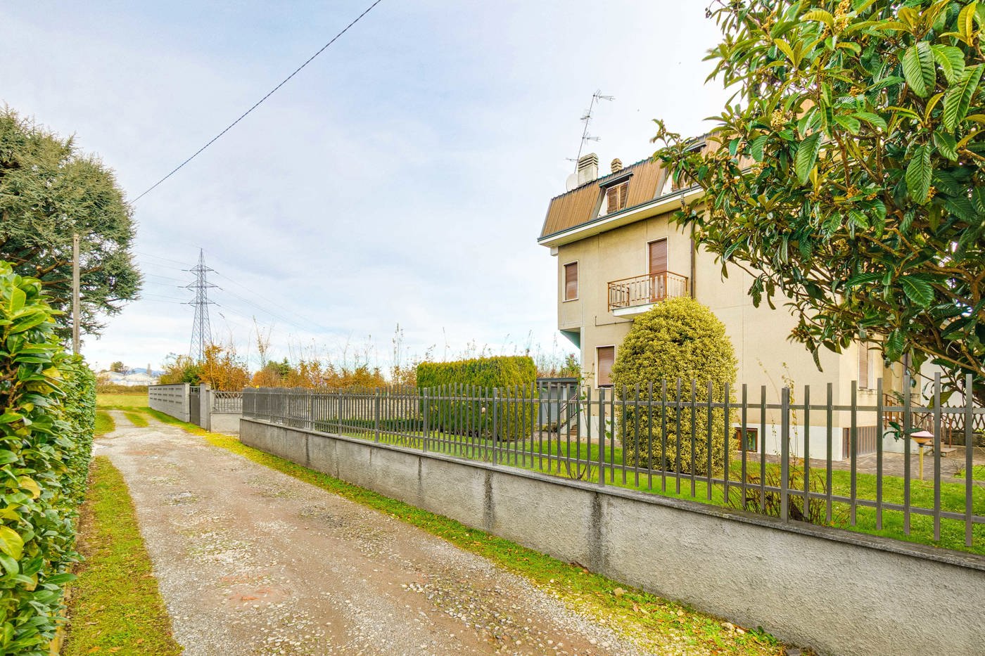 Appartamento con giardino a Saronno