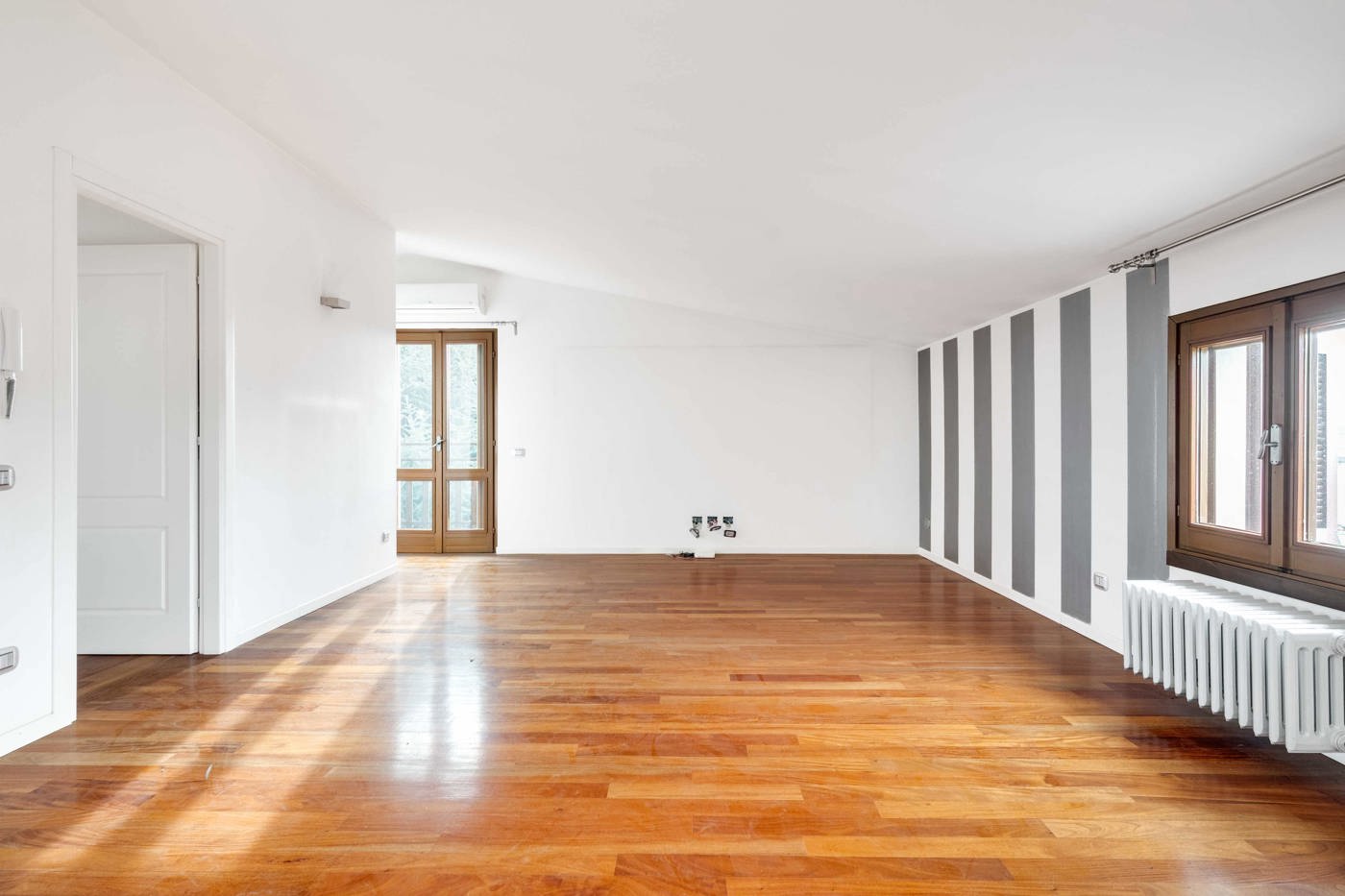 Appartamento con giardino a Saronno