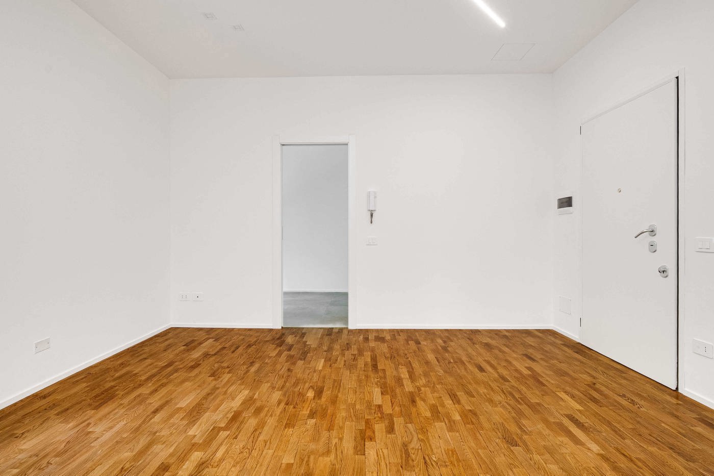 Trilocale ristrutturato a Saronno