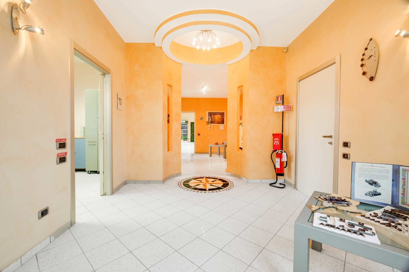 Laboratorio in vendita a Cislago