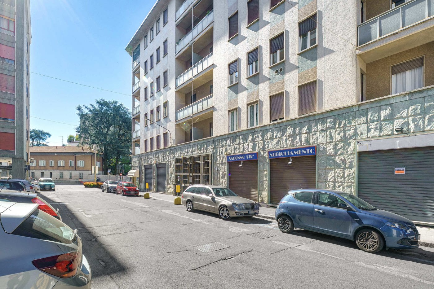 Trilocale da ristrutturare a Saronno