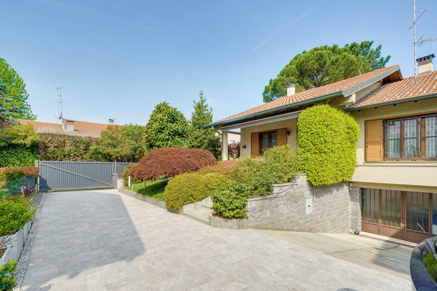 Villa in vendita a Saronno