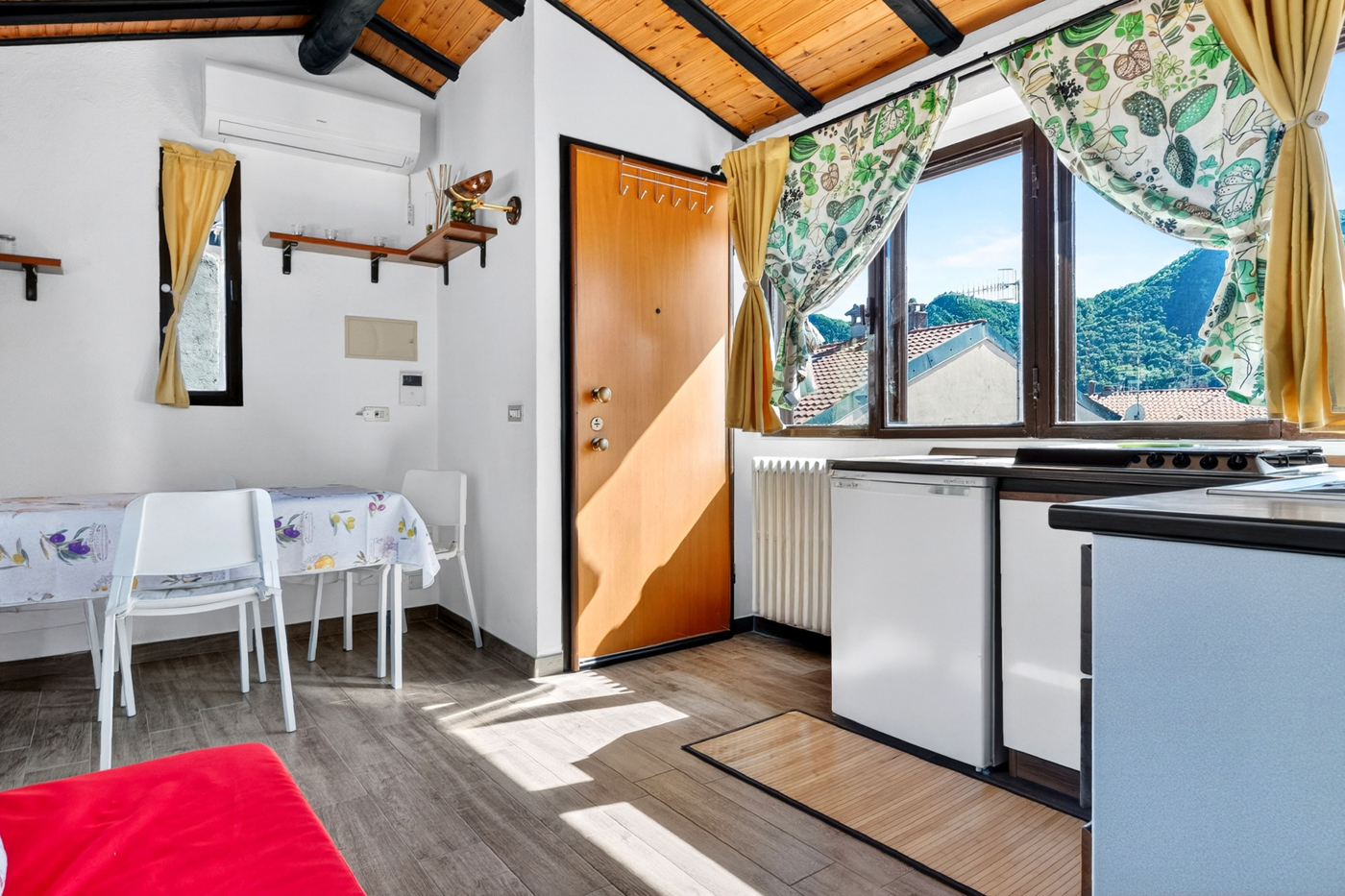 Bilocale in vendita a Como