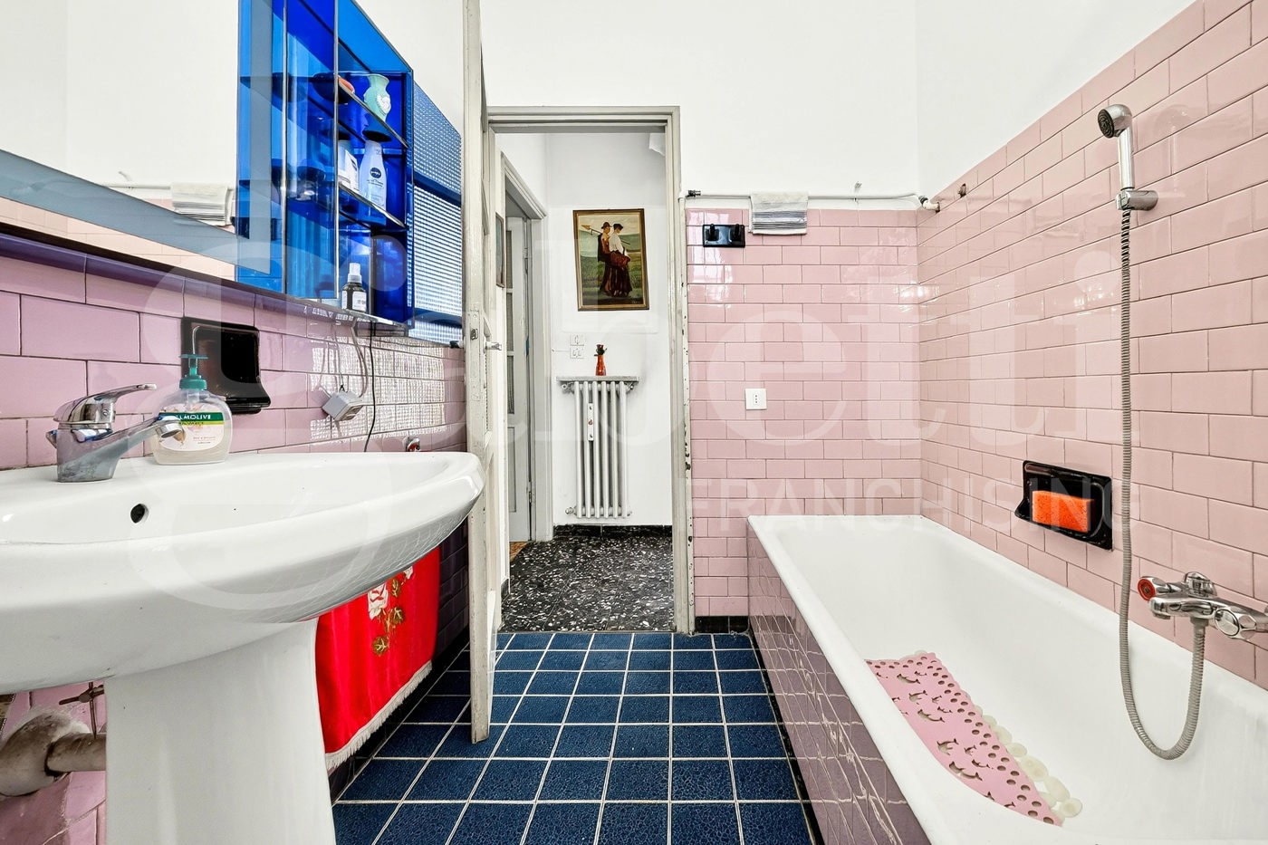 Casa indipendente con giardino a Saronno