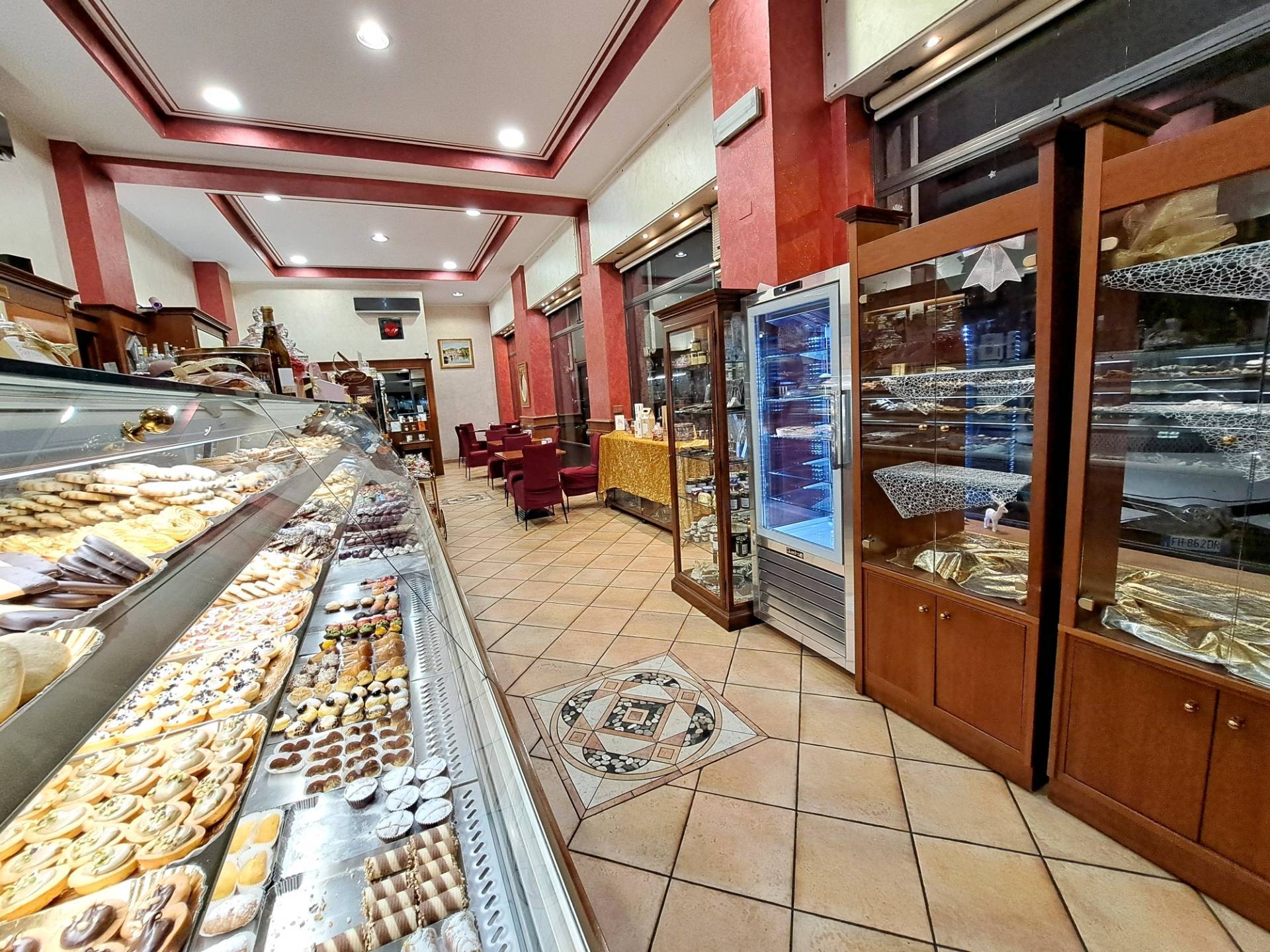 Attivit Commerciale - Bar Tavola Calda - Fredda in vendita a Torino, Crocetta