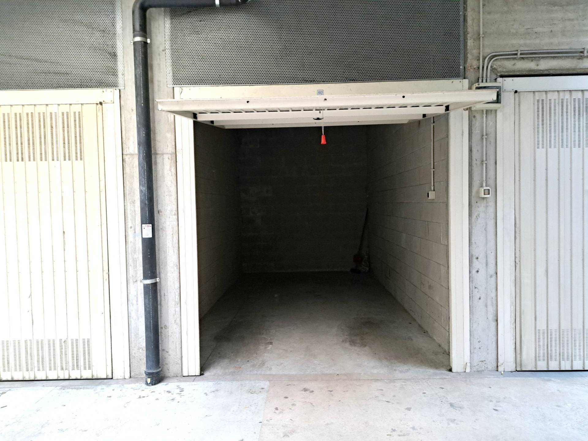 Box o garage in vendita a Torino, San Paolo