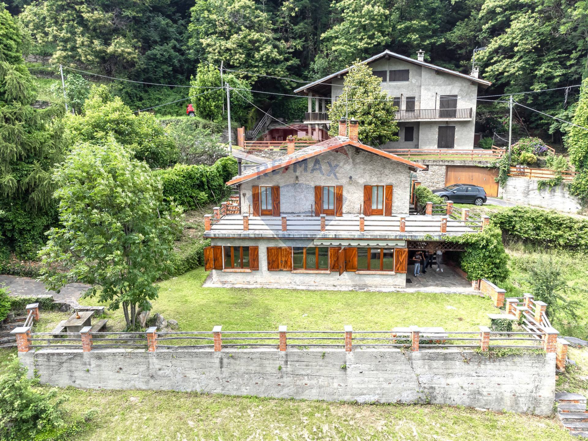Casa indipendente con terrazzo a Villar Pellice