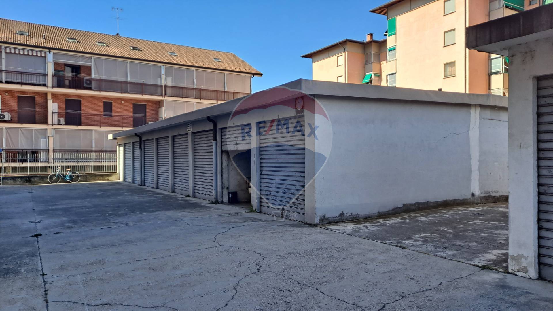 Box/Garage 13mq in affitto a Settimo Torinese