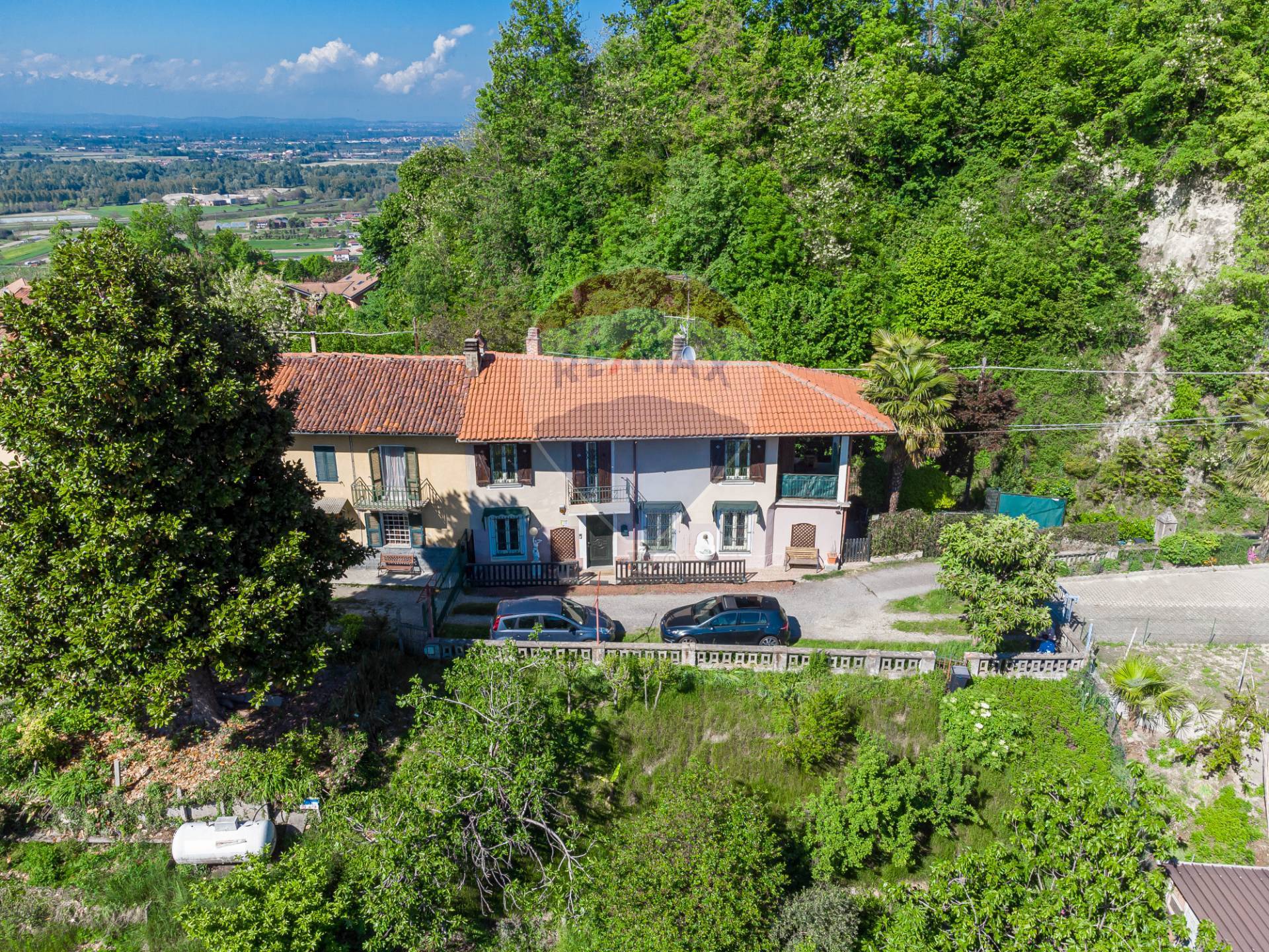 Casa indipendente con terrazzo a Castiglione Torinese