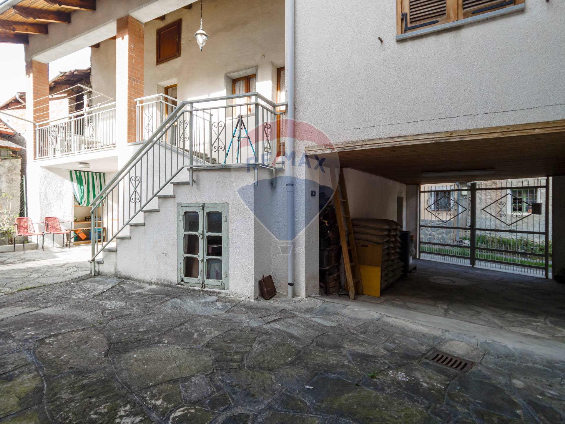 Casa Indipendente in vendita a Villar Focchiardo