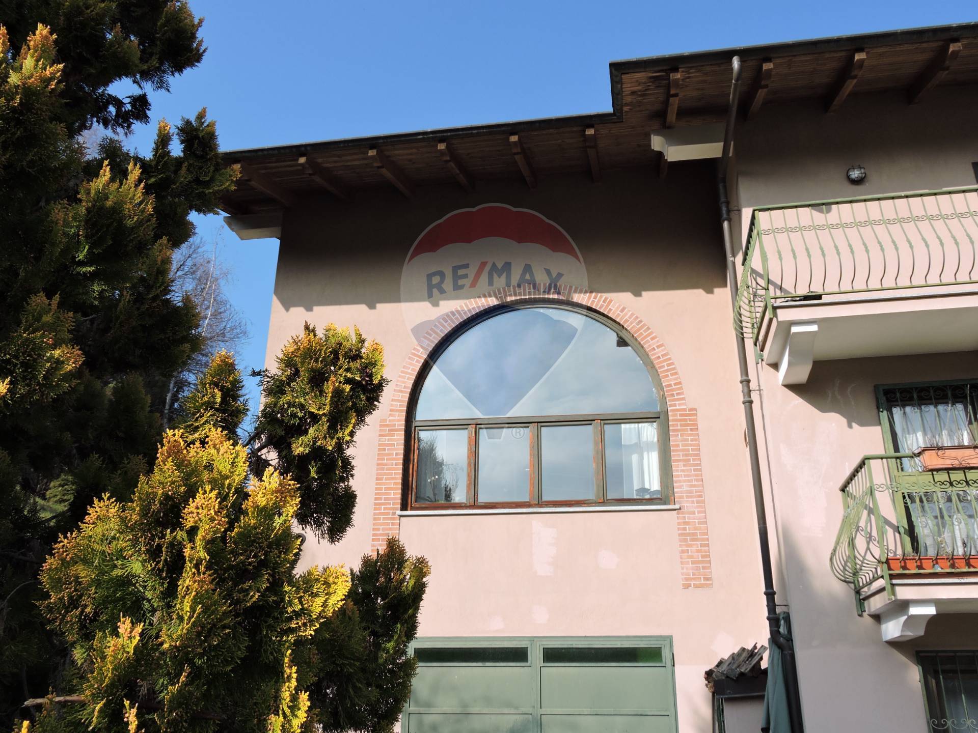 Casa Semindipendente in vendita a Giaveno, Pontepietra