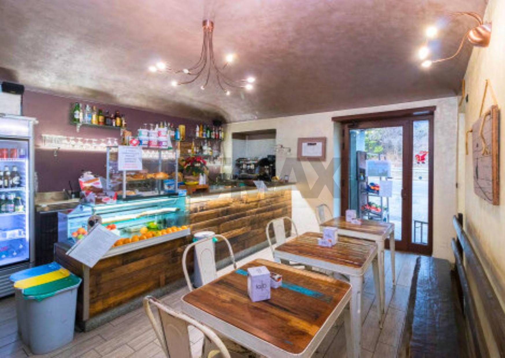 Negozio in vendita a Trana