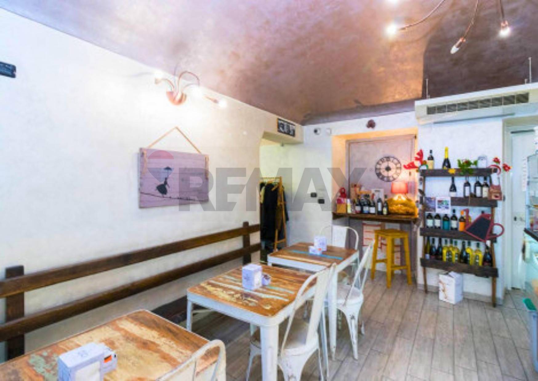 Negozio in vendita a Trana