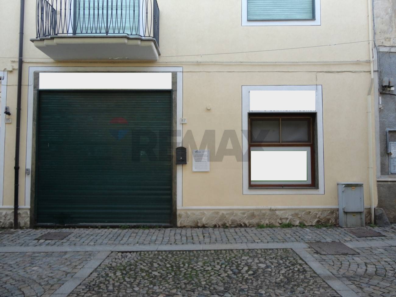 Locale Commerciale in affitto a Piossasco